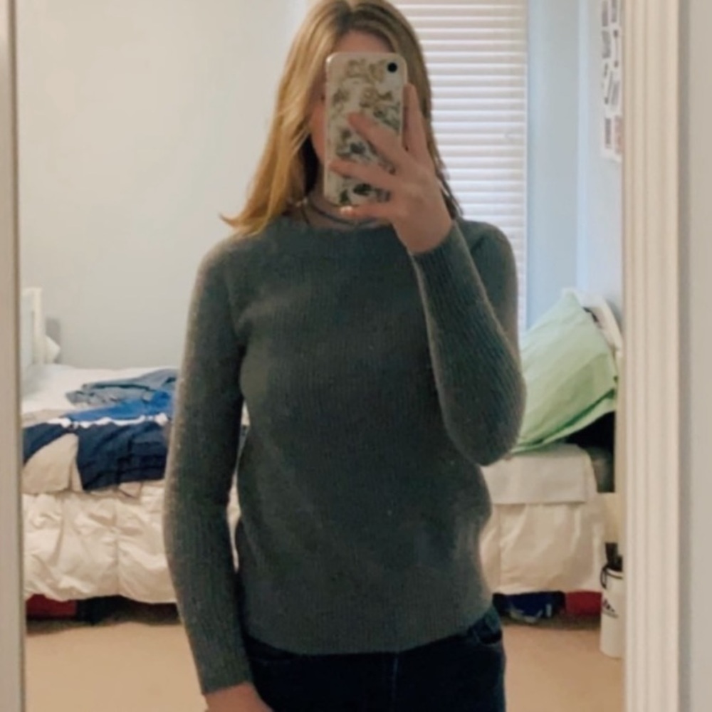 gray sweater, price firm ✨